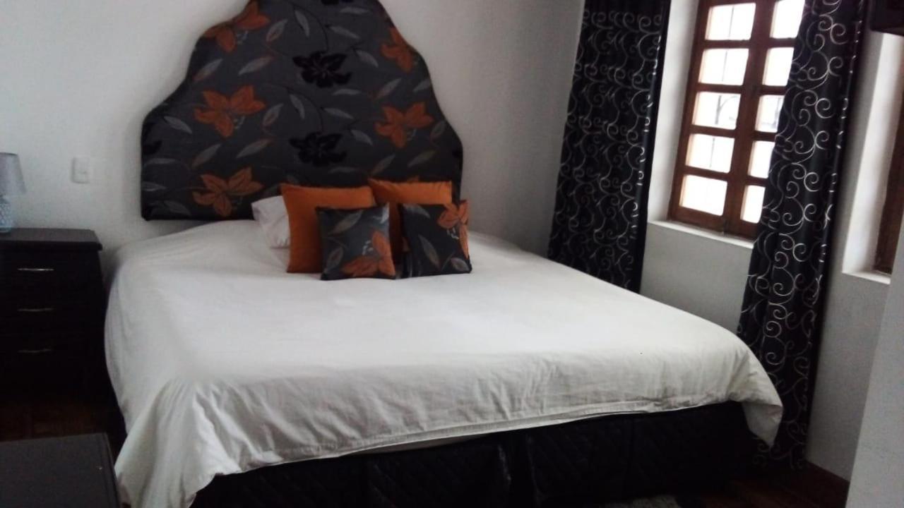 Suites+Arte Кито Экстерьер фото